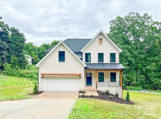 110 Quiet Trl, Mooresville, NC 28117