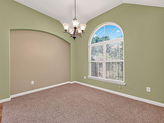 5th image of 2014 Foxgate Dr