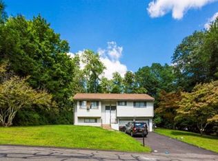 11 Madeline Ter, Spring Valley, NY 10977
