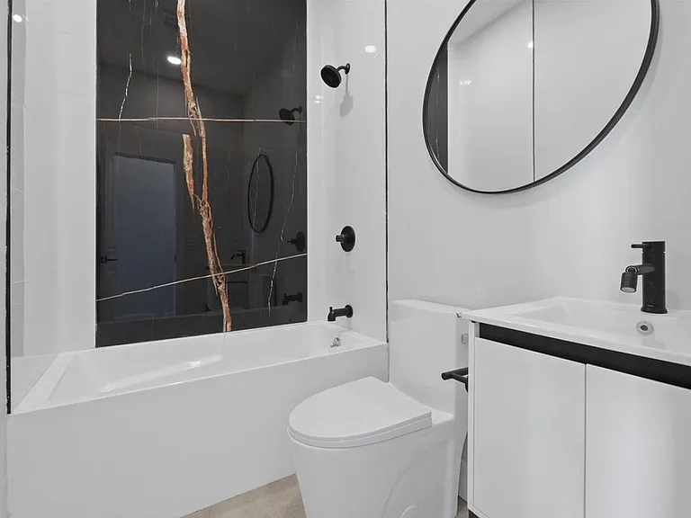 282 Baldwin Ave #2R — Photo 7