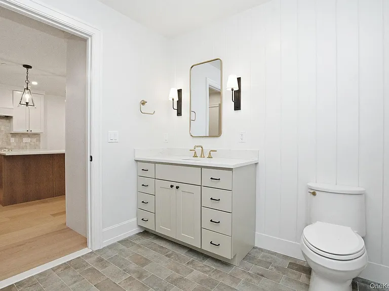 25 S Riverside Ave #107 — Photo 16