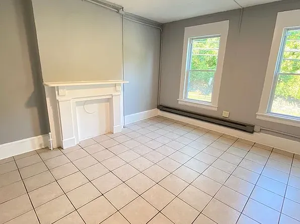 141 William St #B, Newburgh, NY 12550