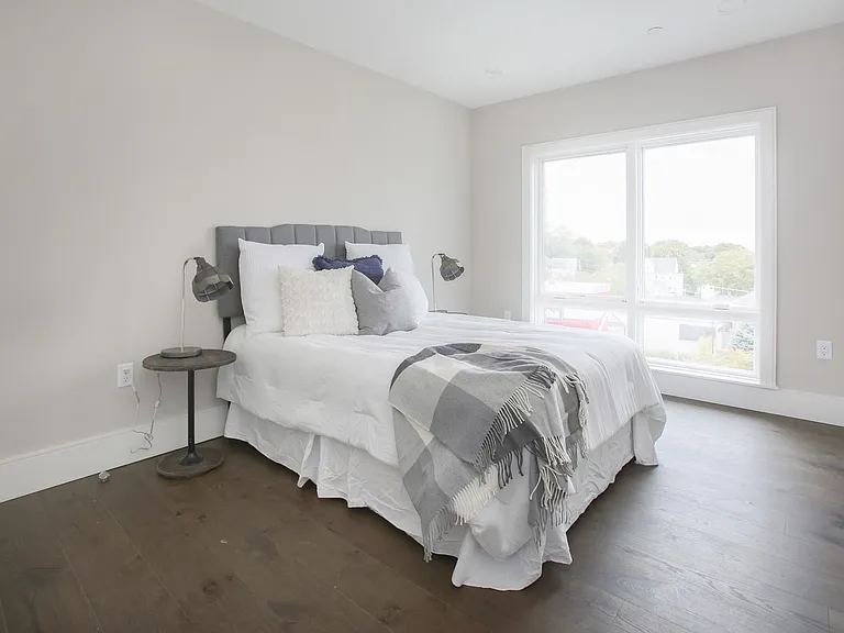 214 Market St #406 — Photo 11