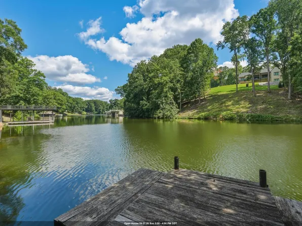 636 Rivermont Rd, Florence, AL 35634