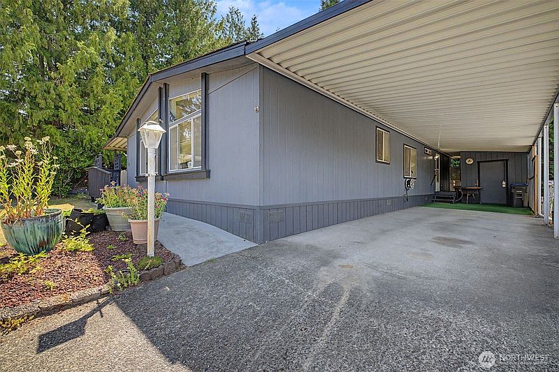 2nd image of 2500 S 370th #182