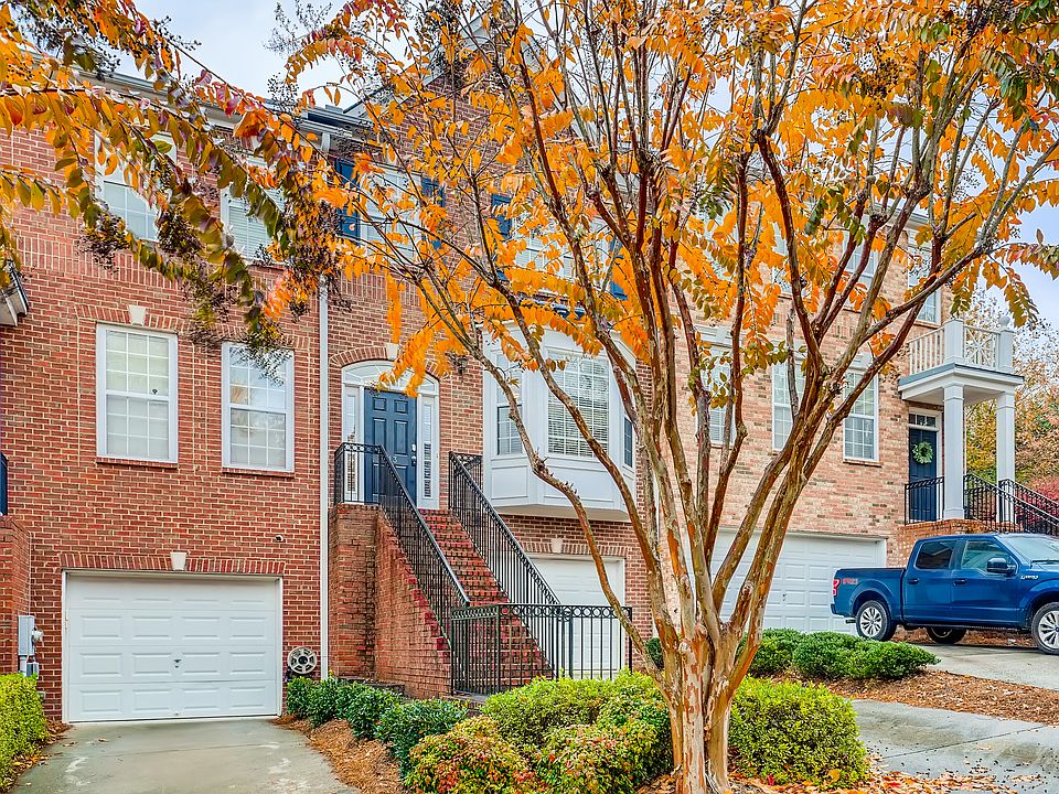 1st image of 413 Iona Abbey Ct SE #7