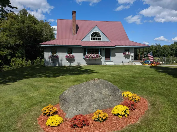 143 Clough Hill Road, Loudon, NH 03307