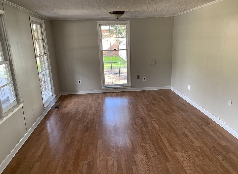 2nd image of 449 Varnamtown Rd