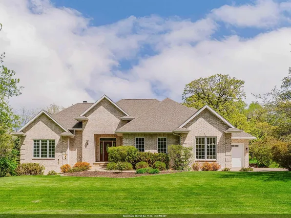 4262 Bellhaven Ln, Oshkosh, WI 54904