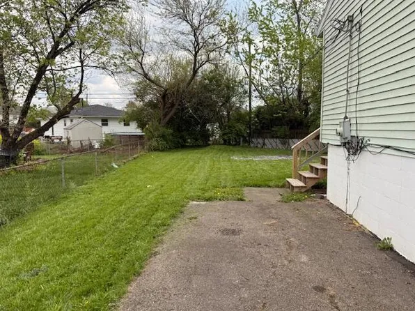 2670 Diane Pl, Columbus, OH 43207