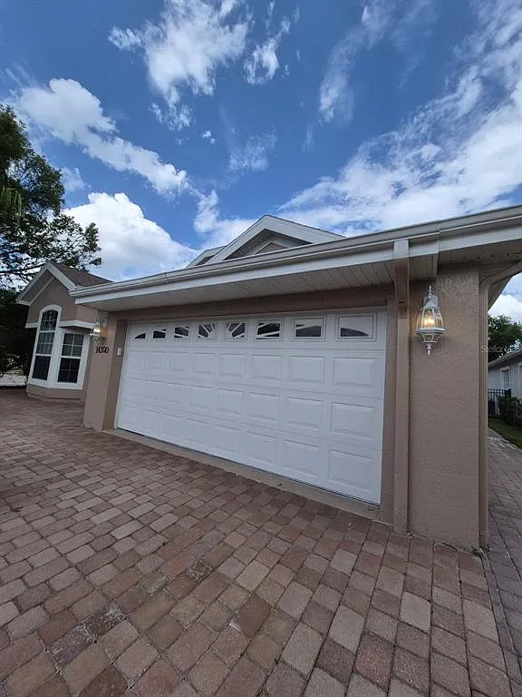 3 bed, 2.5 bath, 1910 sqft, $2,850 — Photo 1