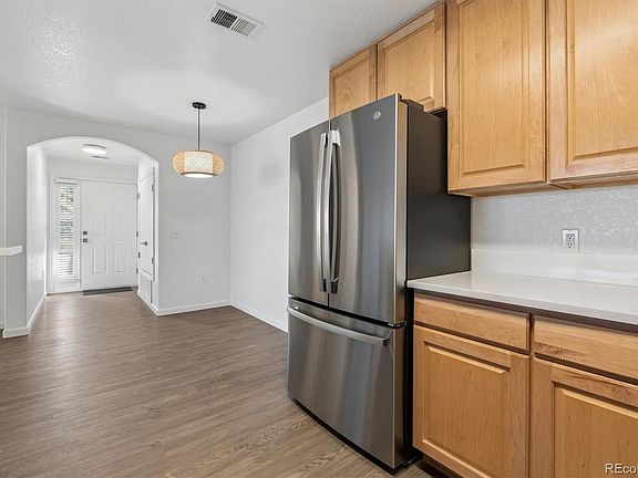 4th image of 3210 Boulder Circle #203