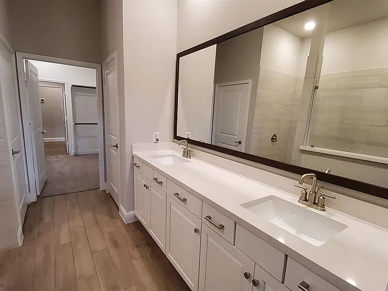 2106 Grapewood Ln — Photo 29