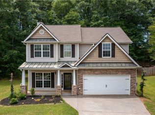 35 Amherst Dr, Winder, GA 30680