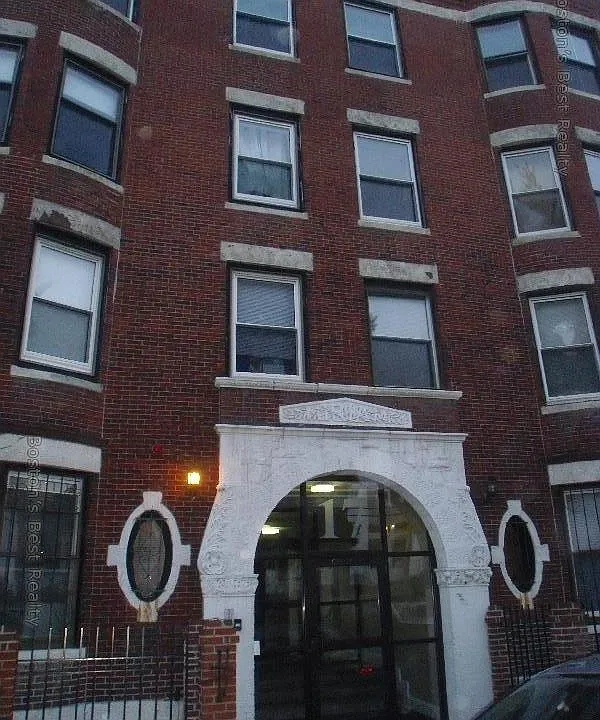 17 Highgate St #6