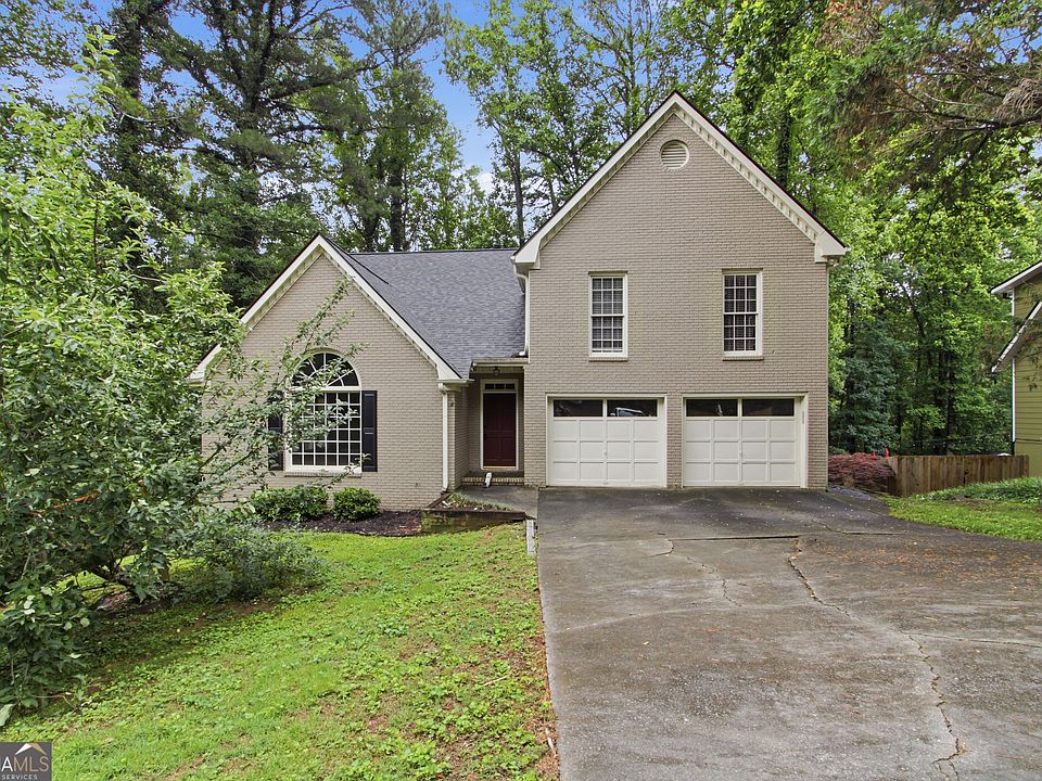 1st image of 4822 Thornwood Dr NW