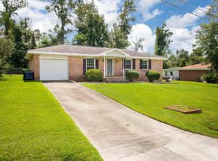 111 Greencrest Cir, Jacksonville, NC 28540