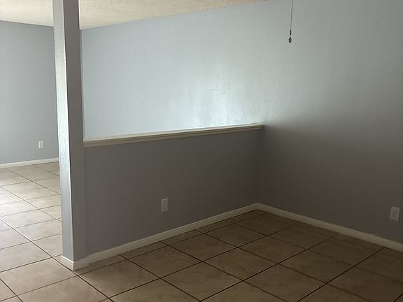 2nd image of 800 Sunjoy Dr #20