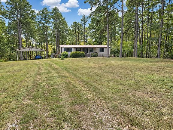 2nd image of 34 Lakeside Dr