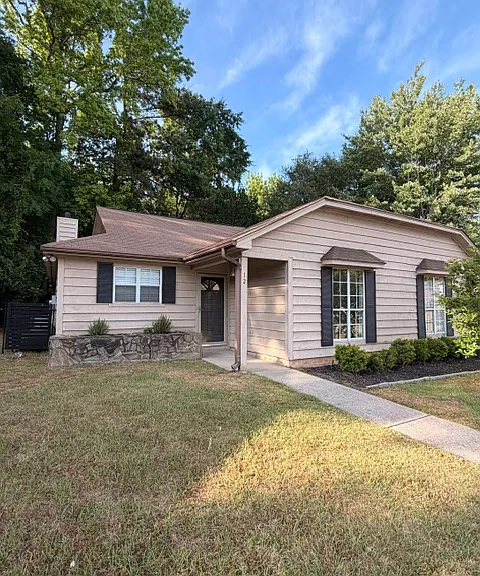 12 Shuler Cir — Photo 1