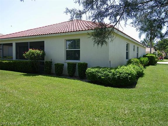 3rd image of 13001 Lake Pines Ct