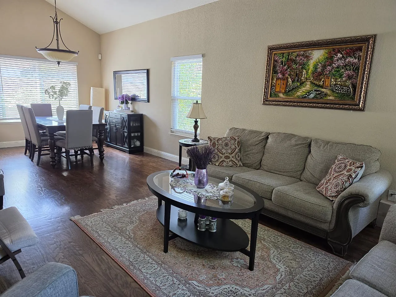 3 bed, 2.5 bath, 1825 sqft, $2,800 — Photo 2