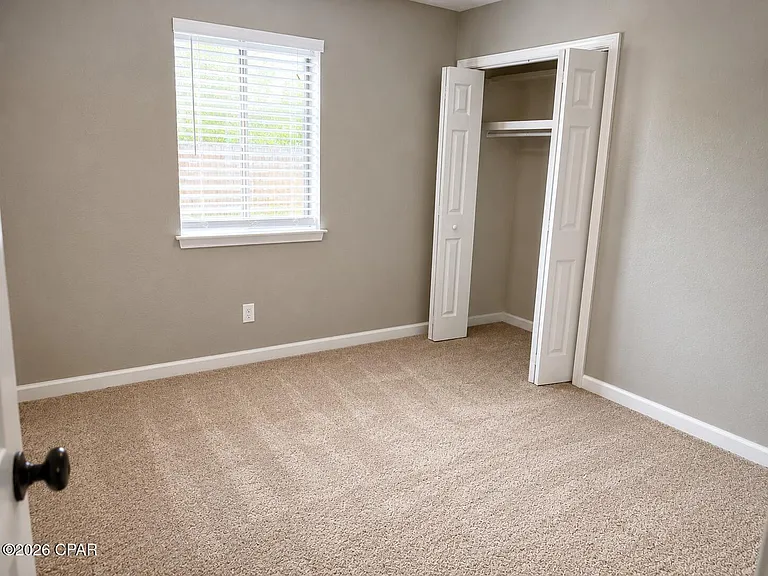 3015 Longwood Cir — Photo 9