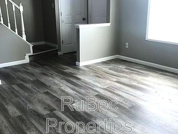 2nd image of 7622 Holly Grove Ct