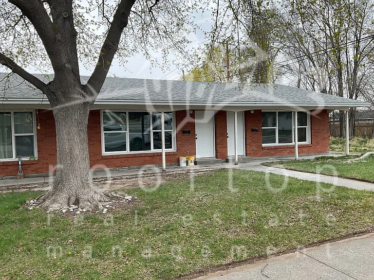 1570 S Higbee Ave #3 — Photo 1