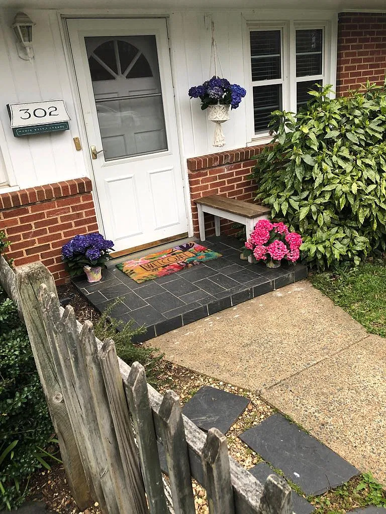 4 bed, 1900 sqft, $2,600 — Photo 3