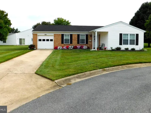 6853 Buckthorn Ct, Frederick, MD 21703