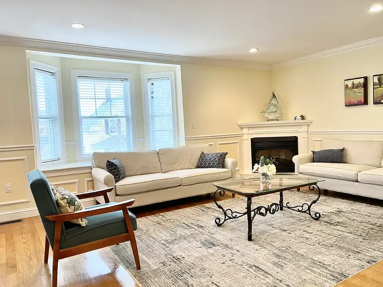 3 Germain Ave #2 — Photo 4