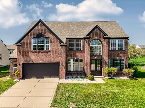 1509 Old Thicket Ct, Greenwood, IN 46143