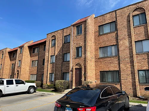 251 E Rimini Ct #3B Photo 1