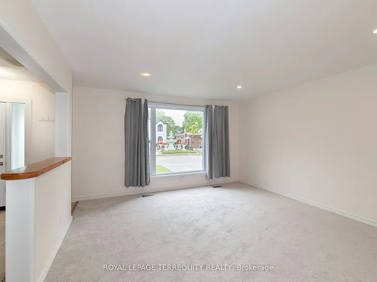 87 Emperor St — Photo 5