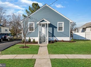 946 Woodlynn Rd, Baltimore, MD 21221