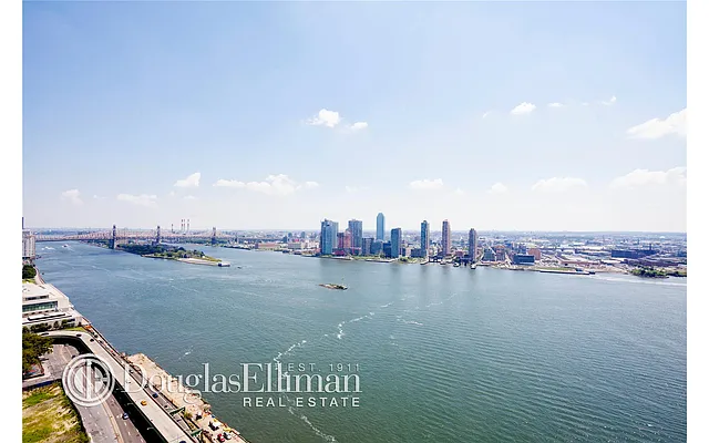 Sold by Douglas Elliman | media 10