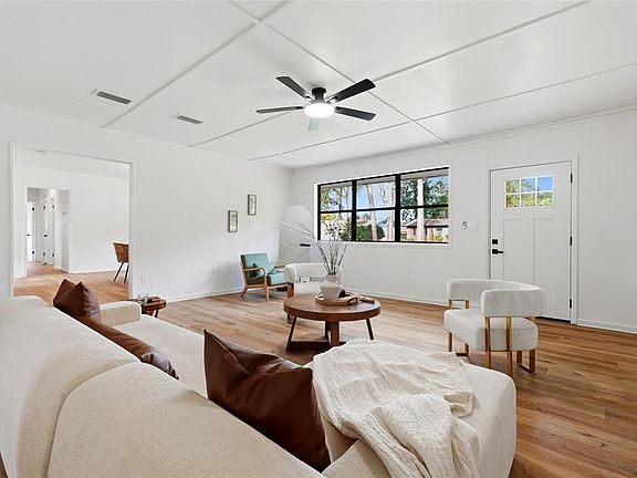 5th image of 2208 NE 15TH TERRACE