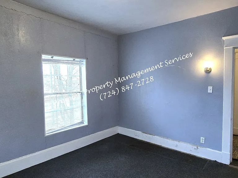 404 Center Ave #5 — Photo 12