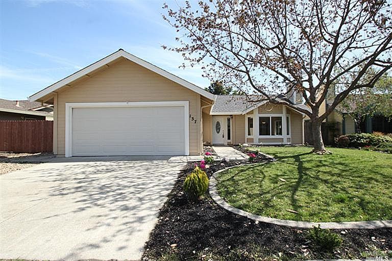 1st image of 137 Marna Dr