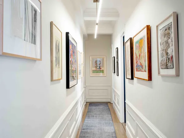 125 East 84th Street 4B image 3 of 11