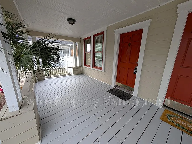 Building Photo - 103 S Westland Ave #1