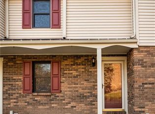 427 Brookside Ct, Seven Fields, PA 16046