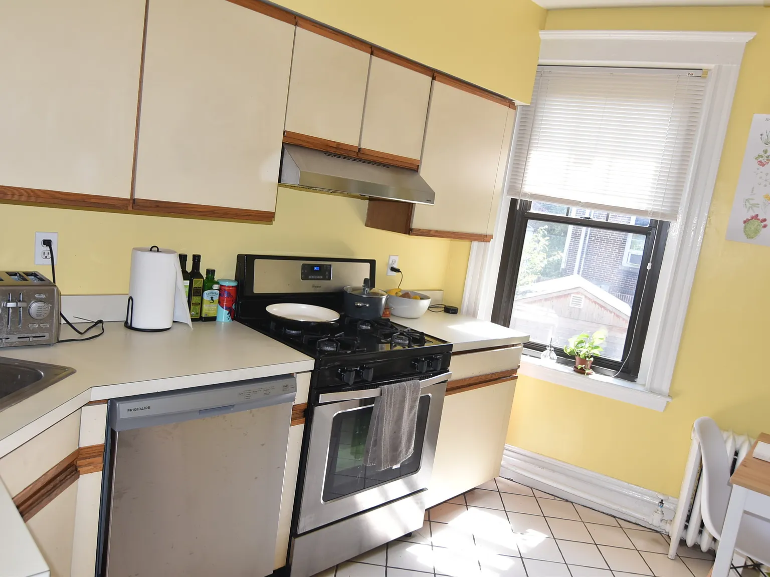 1 bed, 680 sqft, $2,350 — Photo 4