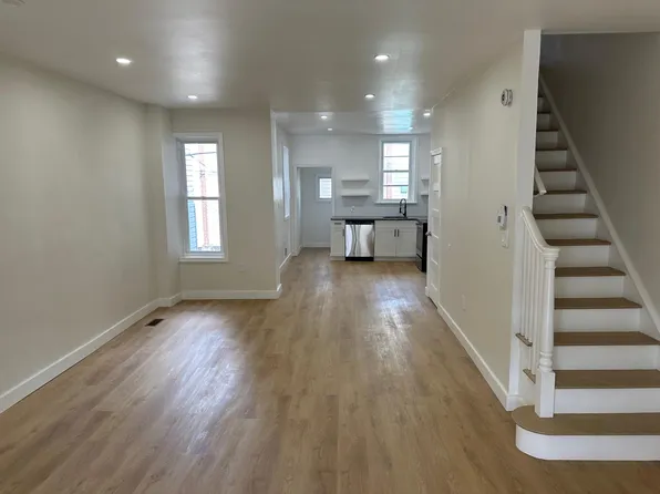 5707 N Woodstock St, Philadelphia, PA 19138