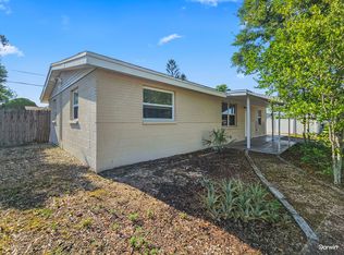 1048 Powersong St, Holiday, FL 34690