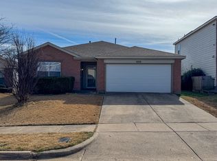 4310 Cardinal Dr, Sherman, TX 75092