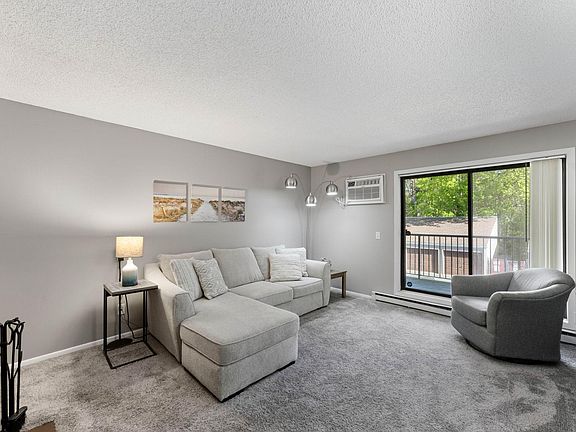 2nd image of 300 Shelard Pkwy Unit 209