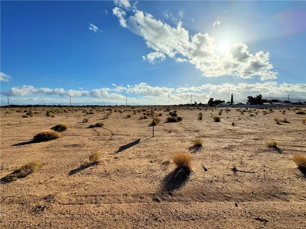 N Pinal St, Kingman, AZ 86409