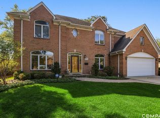 1315 Hollywood Ave, Glenview, IL 60025